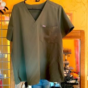 Figs scrub top Moss XL